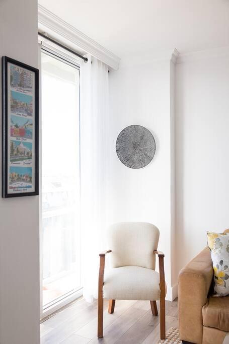 Modern, Trendy And Comfortable 2 Bedroom Apartment In Kapstadt Exterior foto